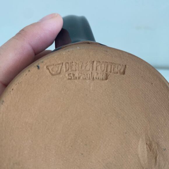 Deneen Pottery Handthrown Black Mugs Beaver Mountain Hancock NY Set of 2 - Picture 6 of 8